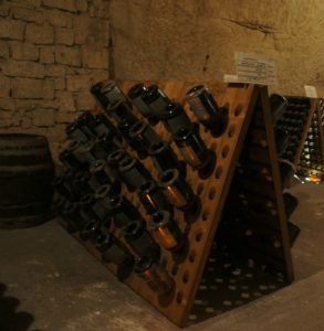 Mesa de Remuage Champagne - Veuve Clicquot. Crédito: Reserva85.