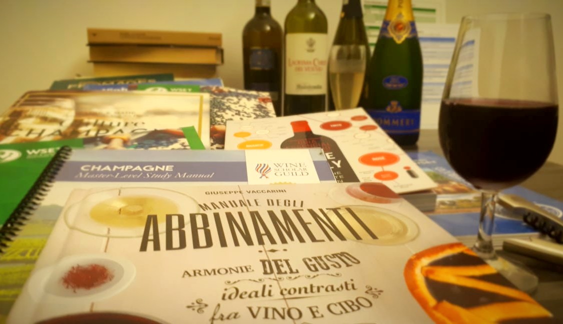 Escolas e alternativas para estudar o vinho