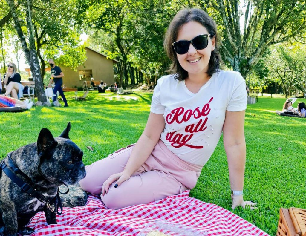 Paula Daidone Jornalista de vinhos Brasileira