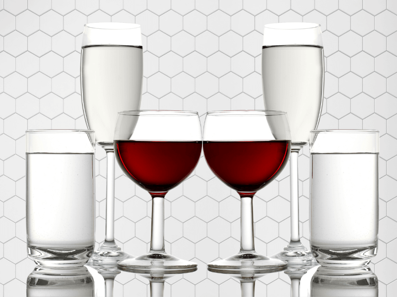 Degustação de água e a influência no vinho