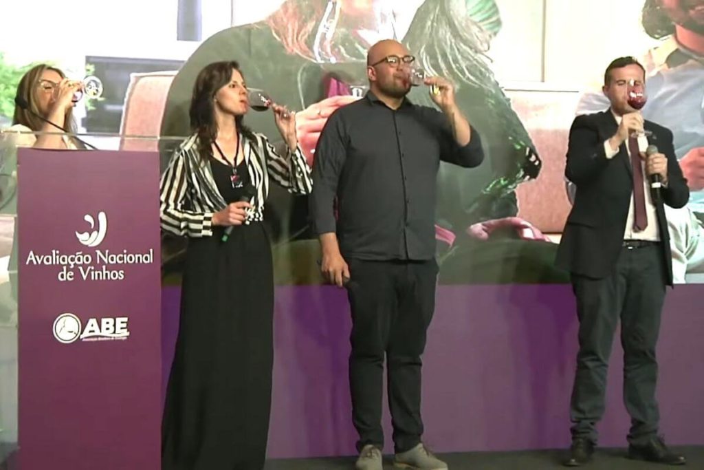 avaliação nacional de vinhos brasileiros safra 2021