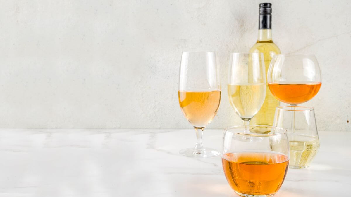 O que é vinho laranja
